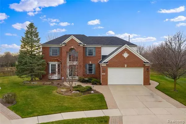 596 BLISS DR, Rochester Hills, MI 48307