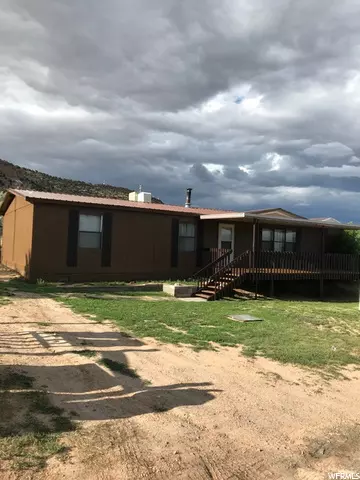 Manila, UT 84046,320 W BAYVIEW DR