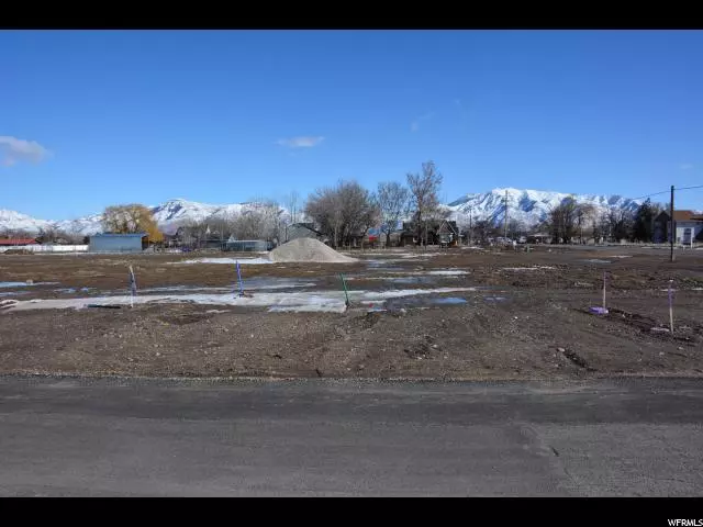 Ogden, UT 84401,1784 S 4175 W #10