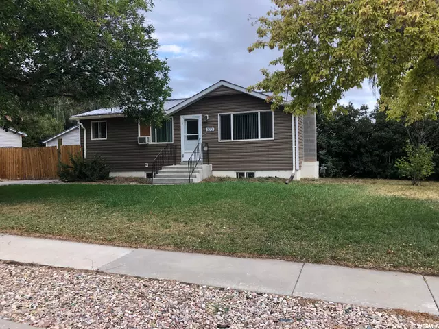 Vernal, UT 84078,370 W 600 N