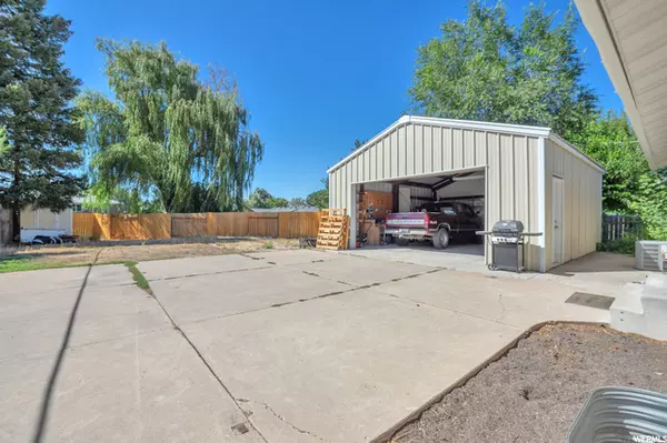 Washington Terrace, UT 84405,5023 S 150 E