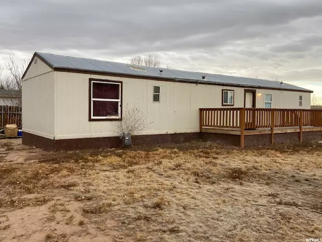 Roosevelt, UT 84066,461 E 600 S #19