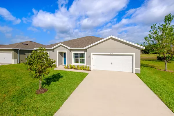 Fort Pierce, FL 34951,5207 Oakland Lake CIR