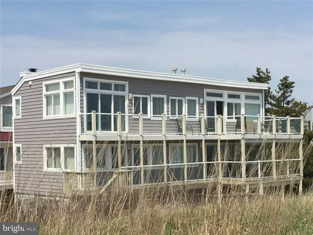 Harvey Cedars, NJ 08008,17 W 76TH UNIT 4 ST #4