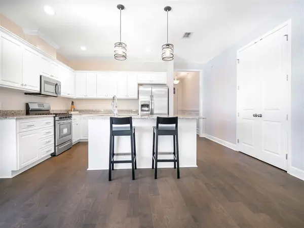 Tallahassee, FL 32311-9525,2347 Lexington Pond Way