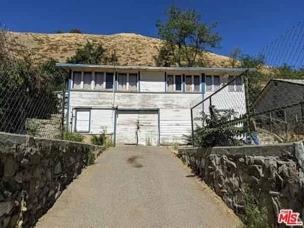 501 North Dr, Lebec, CA 93243