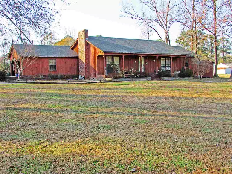 925 DAMRON LOOP, Counce, TN 38326