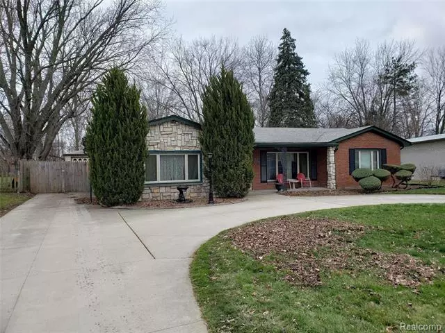 Clinton Twp, MI 48036,22746 HARTMAN ST