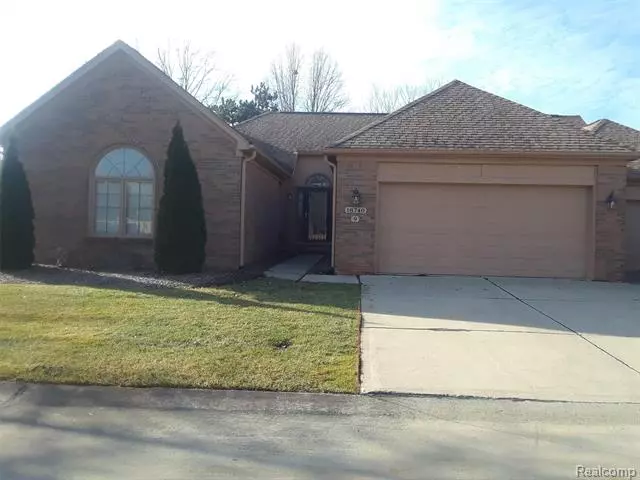 Riverview, MI 48193,18740 CARRIAGE LN