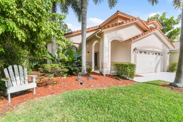 Palm Beach Gardens, FL 33418,410 Woodview CIR