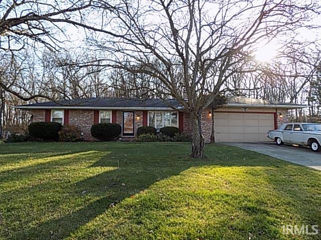 25662 Meadow Oak Lane, Elkhart, IN 46516-5218