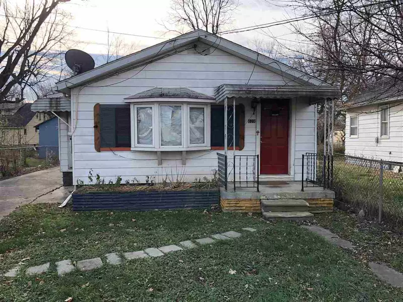 829 Campbell, Flint, MI 48507