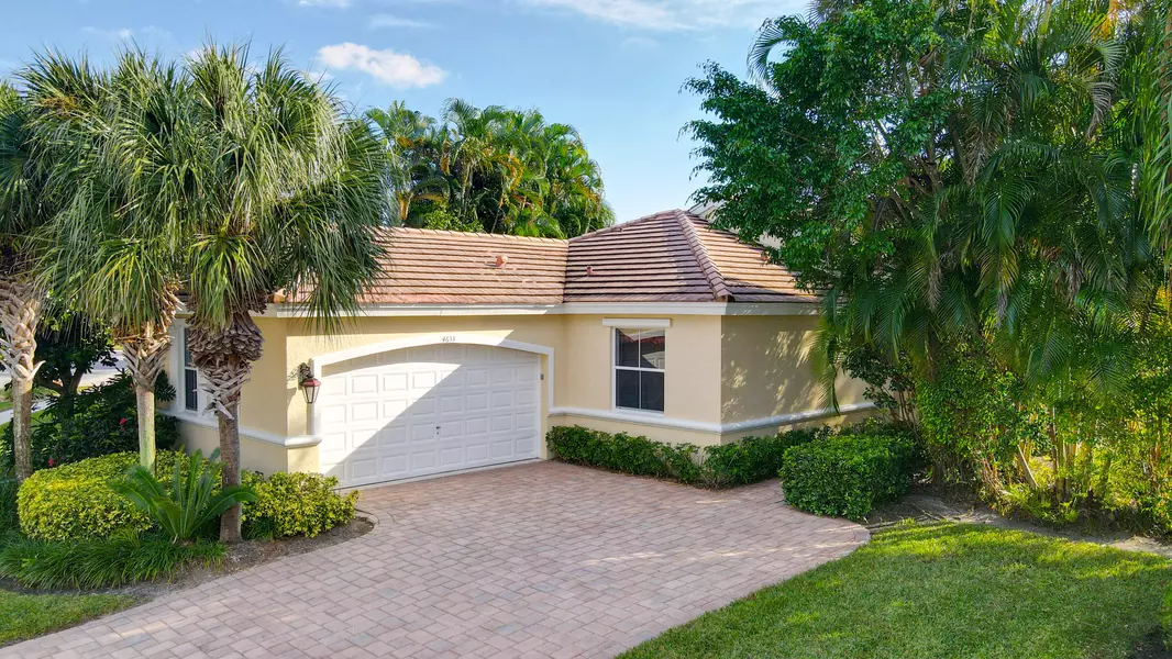 4633 Hazleton LN, Lake Worth, FL 33449