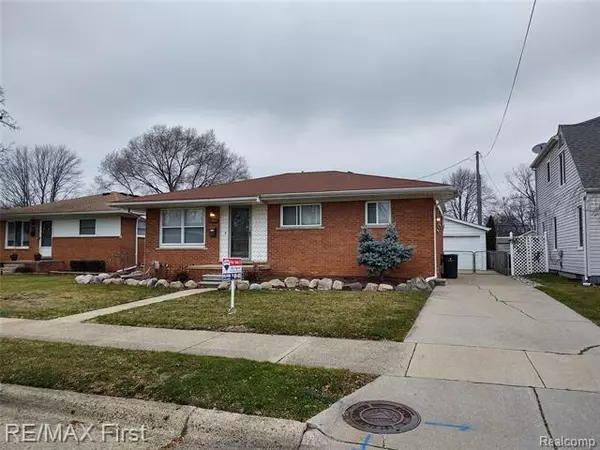 22809 RAYMOND ST, St. Clair Shores, MI 48082