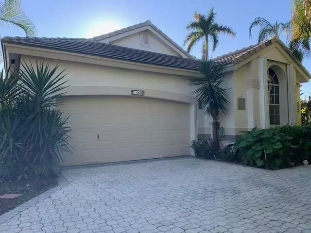 1460 W Lacosta DR, Pembroke Pines, FL 33027