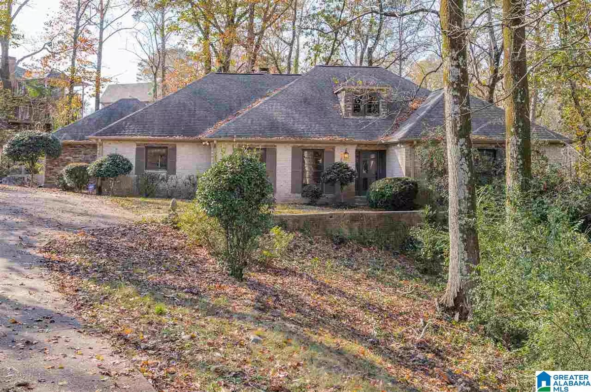 Vestavia Hills, AL 35216,2109 LONGLEAF CIR