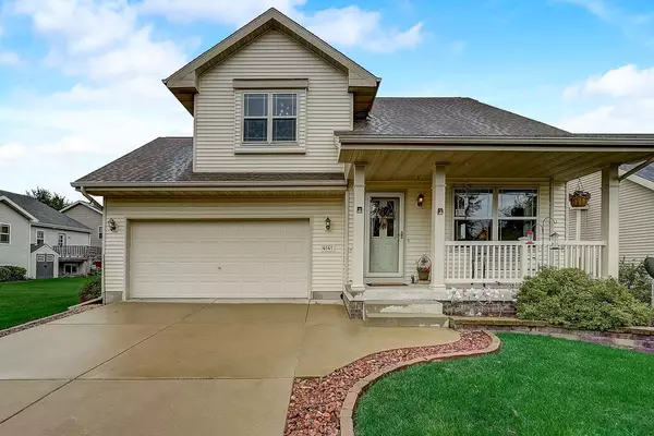 4141 Grayhawk Tr, Madison, WI 53704