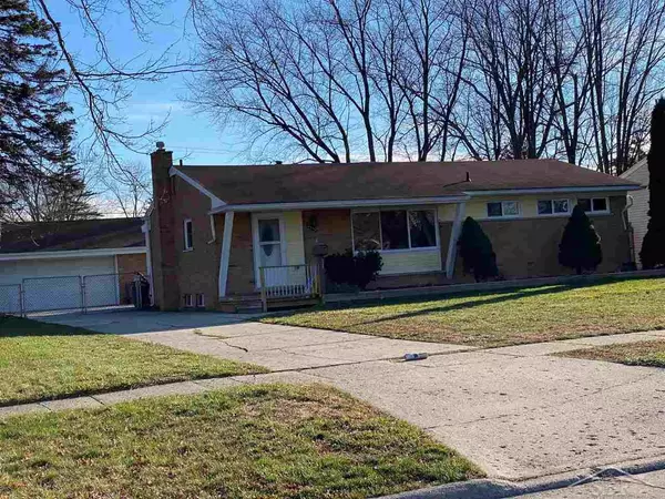 2410 Greenbush, Saginaw, MI 48603