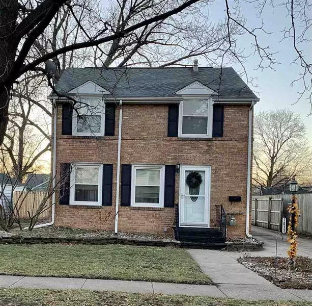 1032 Cleveland St, Beloit, WI 53511-4907