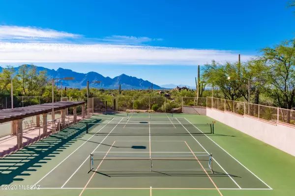 Oro Valley, AZ 85755,14665 N Granite Peak Place