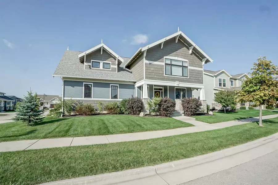 5030 Sawgrass Terr, Waunakee, WI 53597