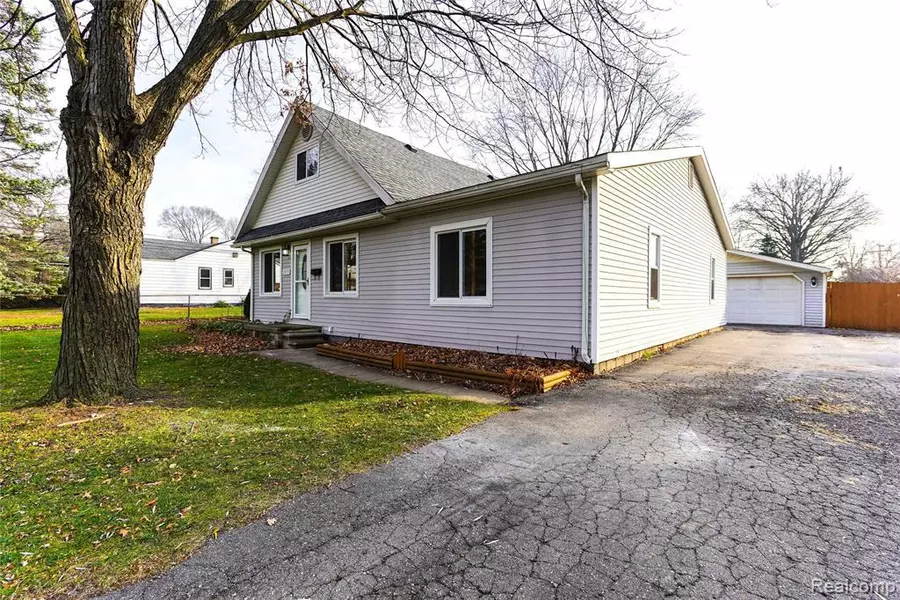 23775 MARY Street, Taylor, MI 48180 2336