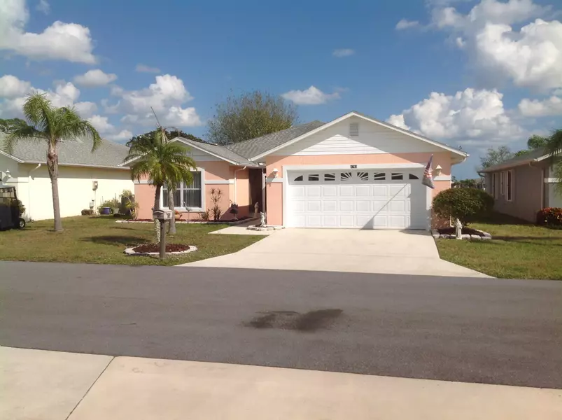 6782 Picante CIR, Fort Pierce, FL 34951