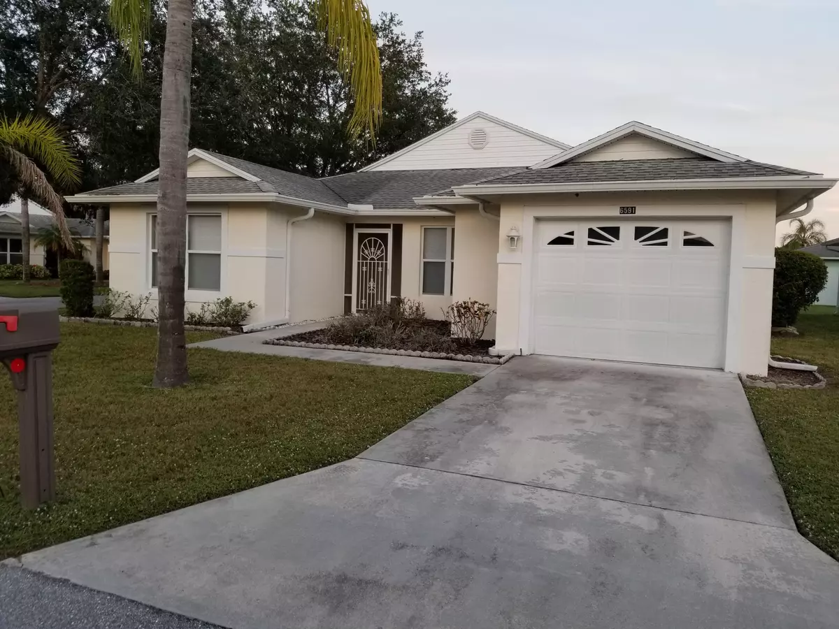 Fort Pierce, FL 34951,6591 Picante CIR