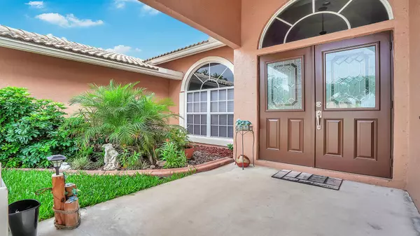 Royal Palm Beach, FL 33411,120 Pepper Tree Cres