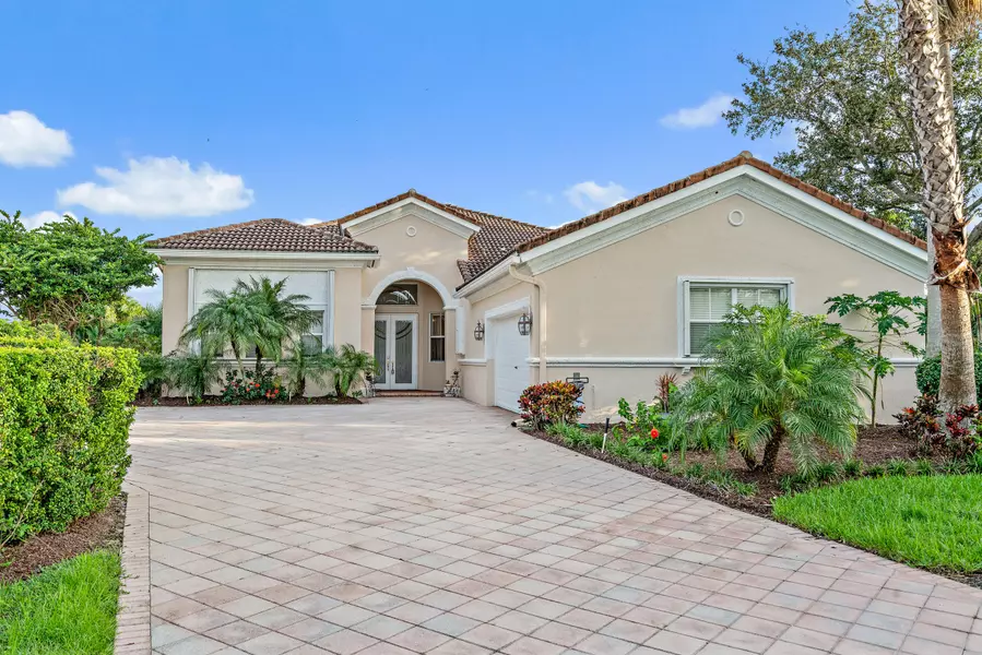 7606 Preserve CT, West Palm Beach, FL 33412