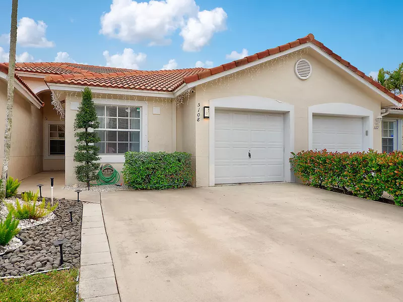 5108 N La Sedona CIR, Delray Beach, FL 33484