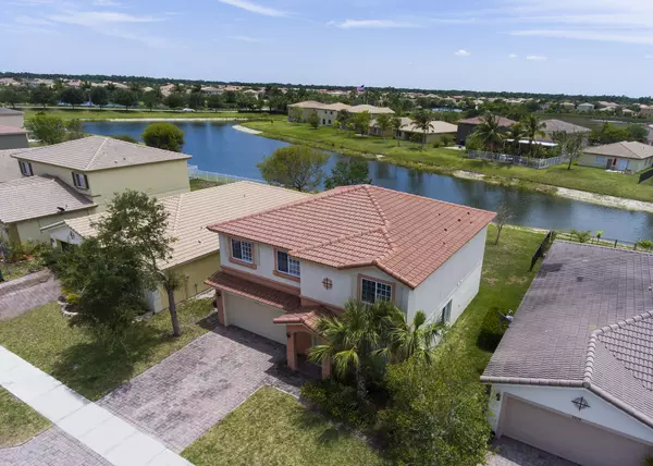 Port Saint Lucie, FL 34953,2024 Marblehead WAY