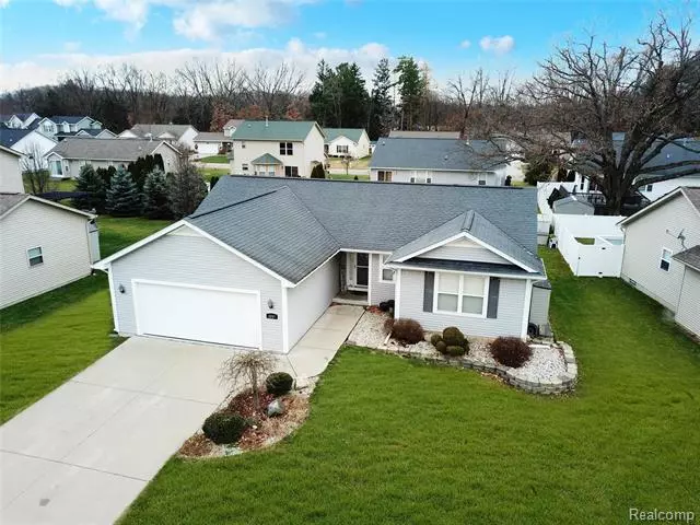 3257 CENTENNIAL OAK CRT, Clio, MI 48420