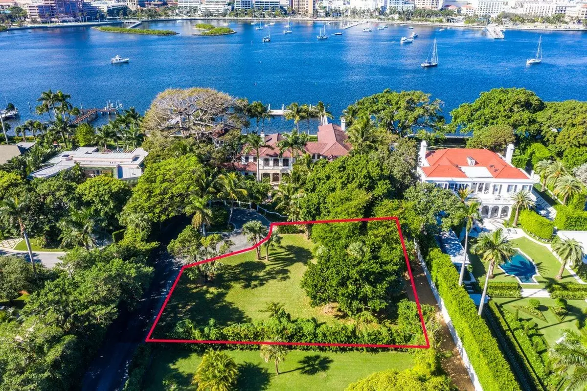 Palm Beach, FL 33480,0 Antigua LN