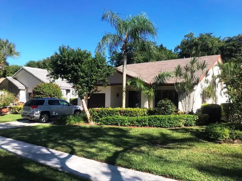 4816 Boxwood CIR, Boynton Beach, FL 33436