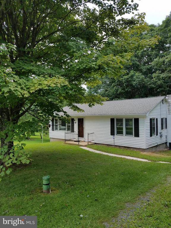 2817 WV ROUTE 9, Berkeley Springs, WV 25411