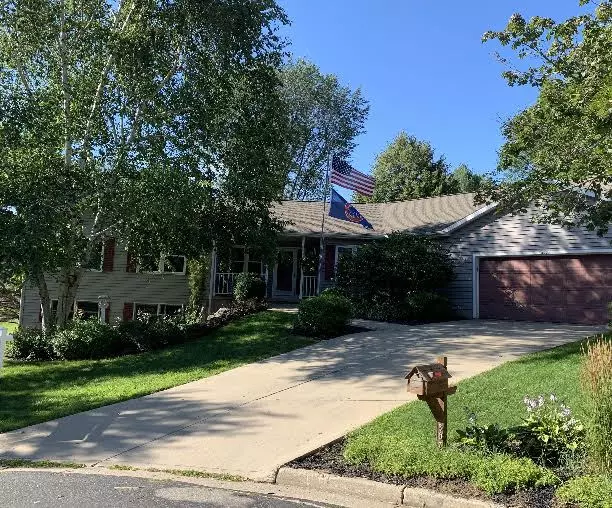 Waterloo, WI 53594,307 Henry Ct