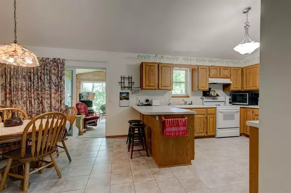 Waterloo, WI 53594,868 Anna Ct