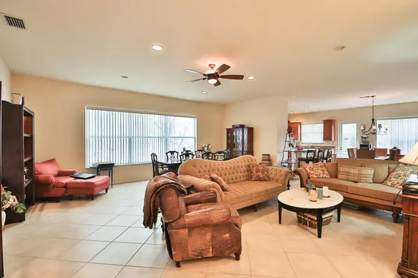 Palm Beach Gardens, FL 33418,126 Casa Grande CT