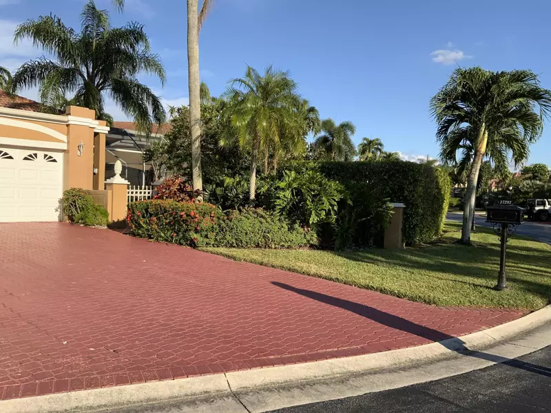 17293 Hampton BLVD, Boca Raton, FL 33496