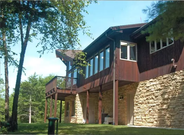 5200 COUNTY ROAD C, Spring Green, WI 53588