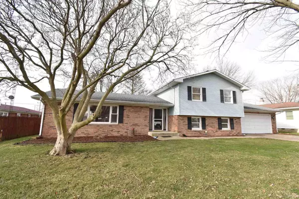 702 S Sharon Avenue, Fowler, IN 47944-1670