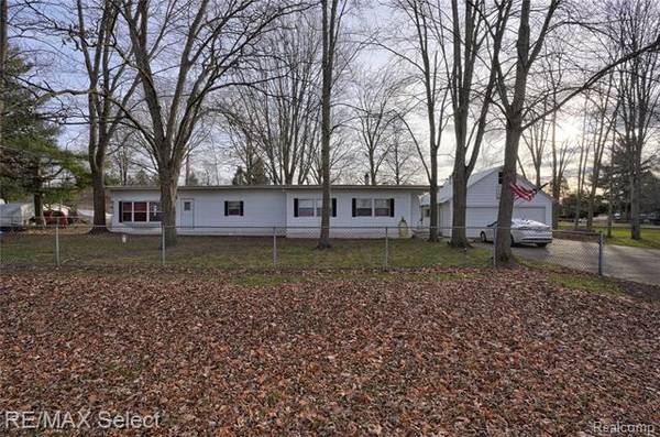 8709 PINE CRT, Clio, MI 48420