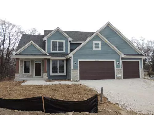 N54W23783 Limestone Ct, Sussex, WI 53089