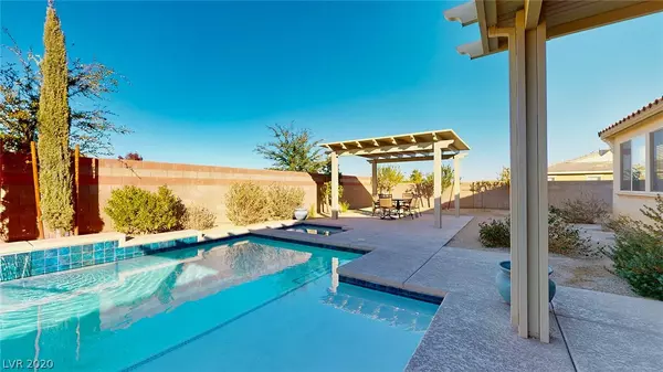 Las Vegas, NV 89113,8230 River Rim Court