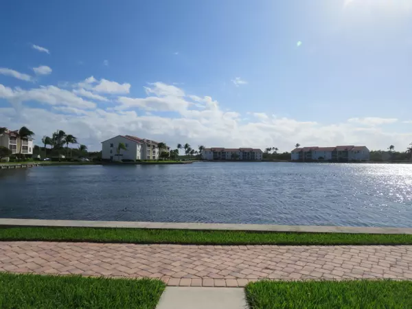 Jensen Beach, FL 34957,4492 NE Ocean BLVD B1