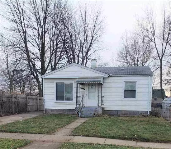 8710 CHALMERS, Warren, MI 48089