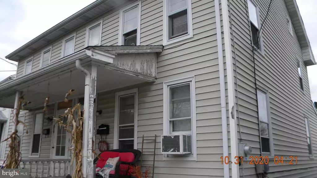 345 E KING ST, Littlestown, PA 17340