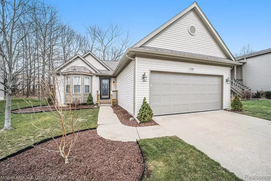 5760 Shannon Lane, Clarkston, MI 48348