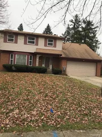 17436 Redwood AVE, Lathrup Village, MI 48076